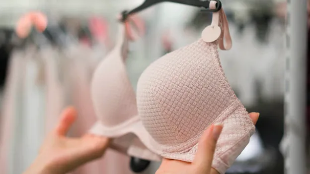 Did you know you should replace your bras THIS often? We had no idea!
