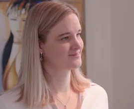 Kijkers zijn erg onder de indruk van Eveline's transformatie in Hij is een Zij
