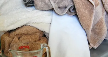 Riechen deine Handtücher auch etwas muffelig? Mit DIESEM Mittel ganz bestimmt nicht mehr