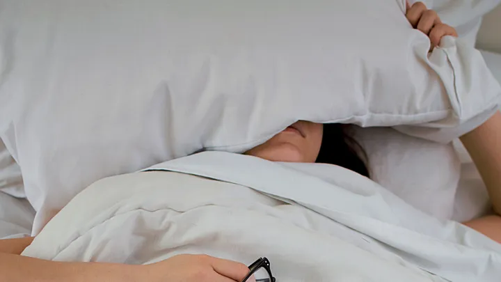 Voici les effets qu'un coucher tardif peut avoir sur votre santé mentale