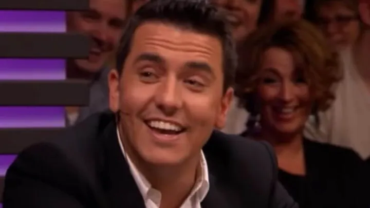 Hoe schattig is dit? Jan Smit deelt foto van dochter Emma's eerste communie