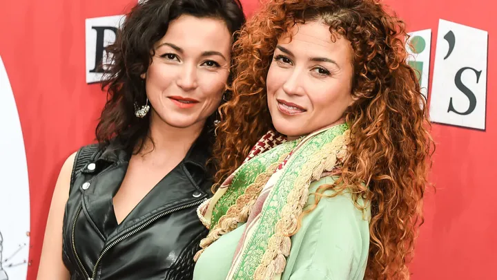 Birgit Schuurman over jeugd van haar en Katja: ‘Toen ik elf was, is ons nichtje vermoord’
