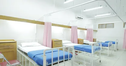 NHS discharges patients to free up hospital beds for winter crisis