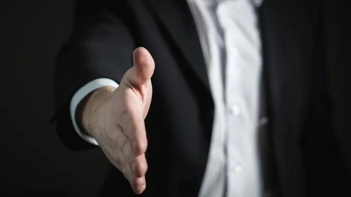 Verlegen? Op deze manier wordt netwerken een eitje! 