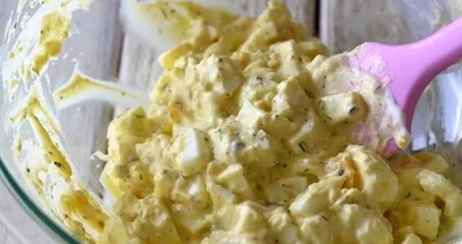Mit dieser geheimen Zutat erschaffst du den leckersten Eiersalat den du jemals gegessen hast