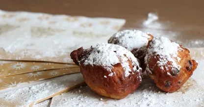 Smullen maar: zó bak je de lekkerste oliebollen