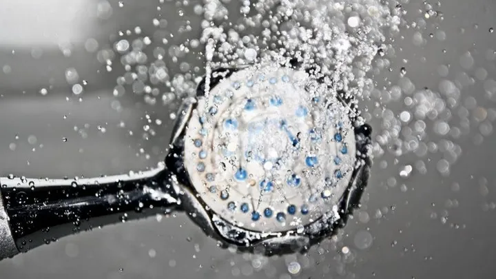 6 reasons why you should have an ice-cold shower