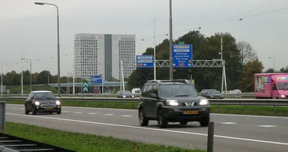 Automobilisten opgelet: Rijkswaterstaat waarschuwt voor gladde wegen