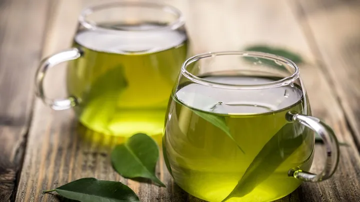 Vraag van vandaag: kun je echt afvallen door groene thee?