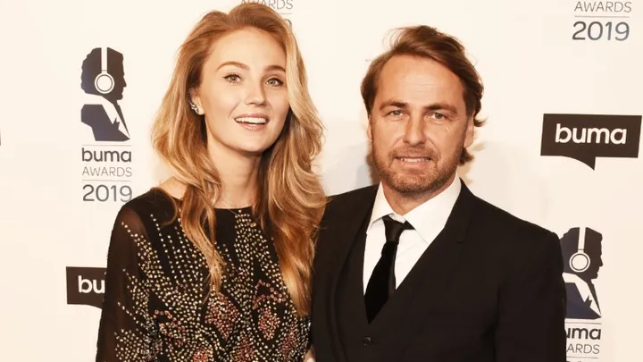 Kelly Weekers en John Ewbank in verwachting van tweede kindje