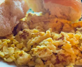 You've never made your eggs like this! The perfect breakfast for Christmas morning!