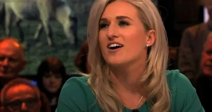 Britt Dekker haalt uit naar Akwasi en wordt massaal gesteund