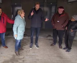 Kijkers geschokt door hevige burenruzie in Mr. Frank Visser Doet Uitspraak