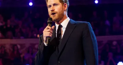 Prins Harry is de peetvader geworden van deze koninklijke telg