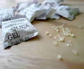 6 dingen die je met zakjes silicagel kunt doen
