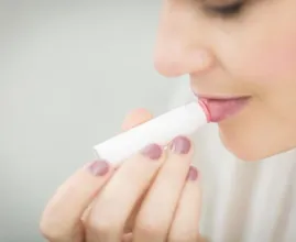 Feit of fabel: is lippenbalsem echt verslavend?