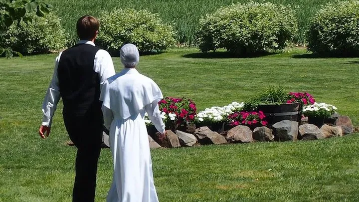 20 Things you didn’t know about Amish women