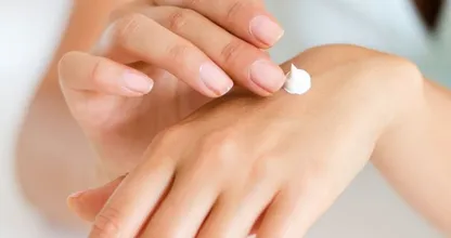 Hai la pelle secca dopo esserti lavato le mani? Grazie a questi consigli puoi evitarlo