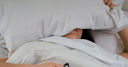 This is the effect that going to bed late has on your mental health