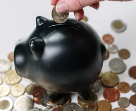 Ka-ching! Met deze handige tips wordt sparen heel makkelijk