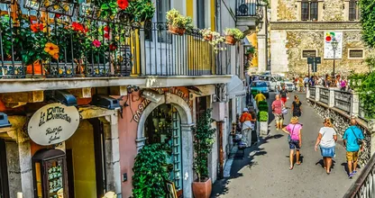 Op vakantie naar Italië? Als je dit vergeet kan het je een boete van 10.000 euro opleveren!