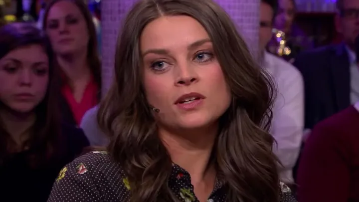 Miljuschka Witzenhausen openhartig over moeder Astrid Holleeder in emotioneel bericht