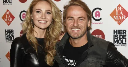 Kelly Weekers en John Ewbank maken geslacht kindje bekend