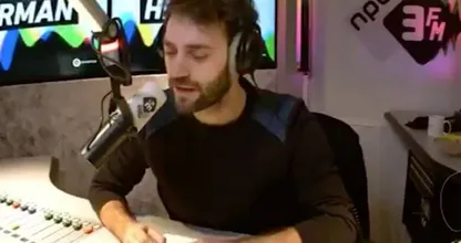 3FM-DJ boos dat hij 'zijn meissie' niet kon beschermen: 'Ze hebben een gaatje in hun kop'