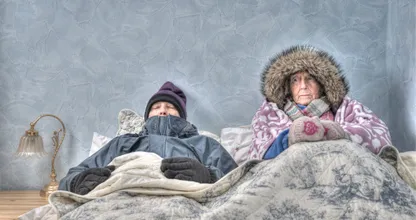 Hast du nachts die Heizung in deinem Schlafzimmer an? Stelle sie lieber wieder aus! Warum ein kaltes Schlafzimmer viel besser ist!