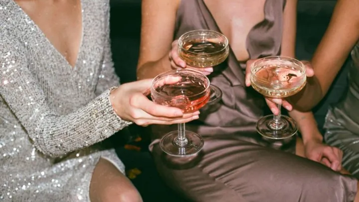 Dít gebeurt er met je lichaam als je een maand geen alcohol drinkt