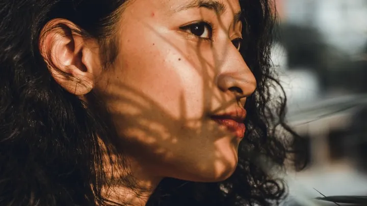 6 handy tricks to prevent shiny skin