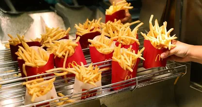 Genial: aus diesem Grund solltest du immer nach dem Kassenbeleg fragen wenn du bei McDonalds essen gehst