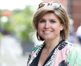 Angela de Jong bedankte voor deelname Expeditie Robinson