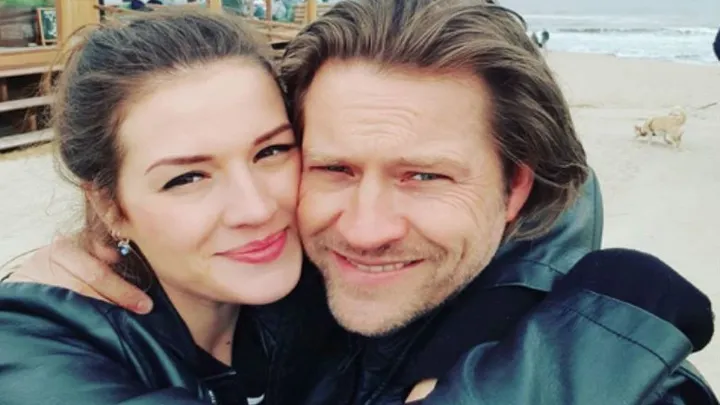 Met deze foto laat Ferri Somogyi zien dat zijn ongeboren kind al heel veel op hem lijkt