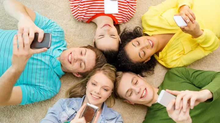 Vanaf 2018 zijn social media wettelijk alleen nog toegankelijk vanaf 16 jaar. Ben jij het ermee eens?