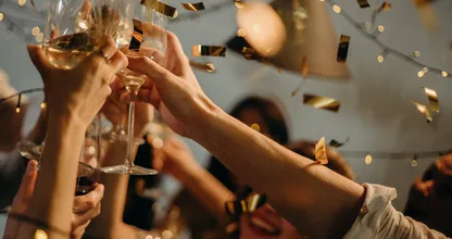 Lekker bubbelen: champagne blijkt goed voor je huid en geheugen