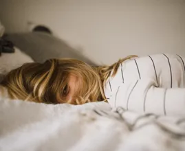 Voici la raison pour laquelle les femmes ne dorment pas autant que les hommes