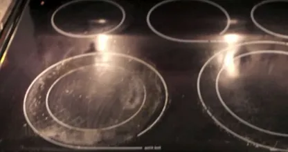 Got burn stains on your electric stove? This is how you remove them