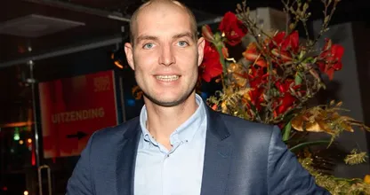 Maarten van der Weijden met spoed opgenomen in ziekenhuis