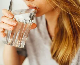 5 mogelijke oorzaken van overmatige dorst