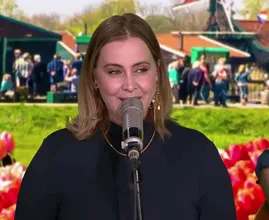 Anouk verrast RTL Nieuws-kijkers met nieuwe Nederlandstalige single