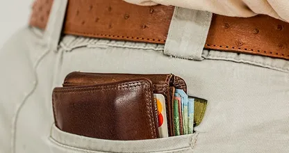 Politie waarschuwt: sluwe manier van zakkenrollen ontdekt