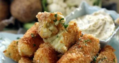 Rezept: krosse, cremige Blumenkohl Kroketten.