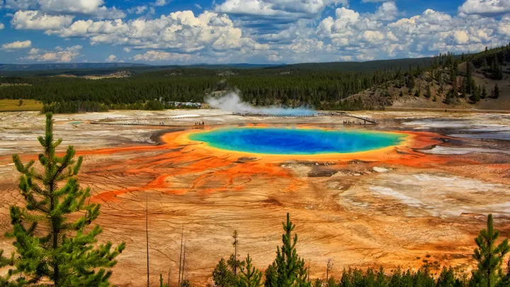 20 Unglaubliche Reiseziele rund um die Welt