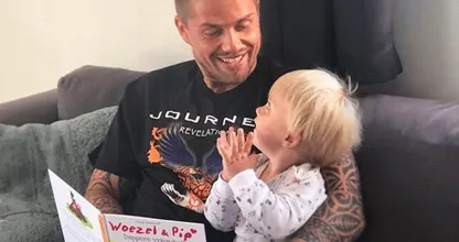 Monique deelt update: zo gaat het nu met de oververmoeide André