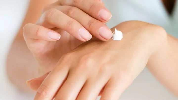 Dry skin after washing your hands? With these tips you can prevent it
