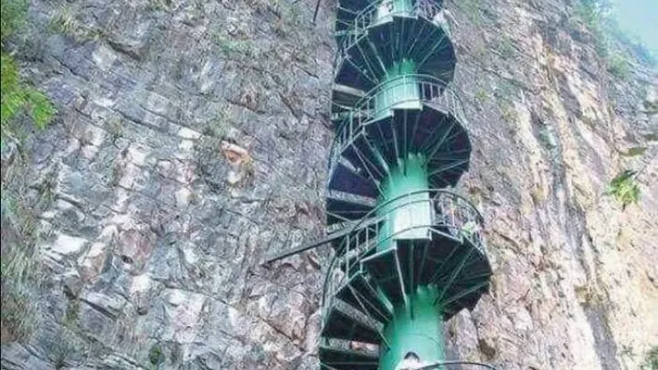 Brividi e emozioni: Foto incredibili da vedere due volte!