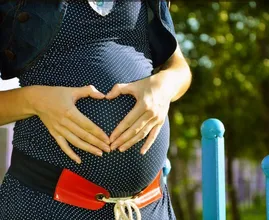 Diese Lebensmittel sollten schwangere Frauen lieber nicht essen
