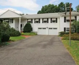 Wow, this is such a blast from the past! This house hasn't been touched since the 70s!