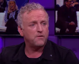 Woedende Gordon grijpt naast nominatie Televizier ring: "Weg met dat gezapige zooitje Televizier-ambtenaren"